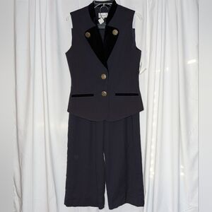 Vintage Women's Navy Velvet Collar Pantsuit by Item. Size 10. Faille. Lined.